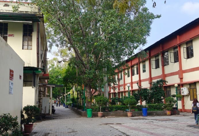 Shyam Lal College Academic photo 11